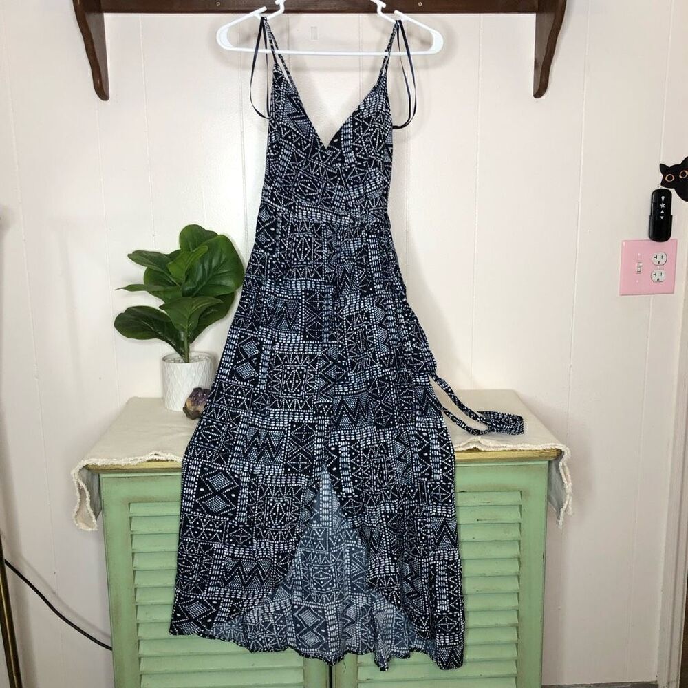 One Clothing Womens Aztec Spaghetti Strap Lined Wrap Dress Black Size Small